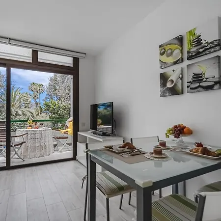 Lejlighed Cozy - 150 Meters From The Beach, Free Wi-fi *