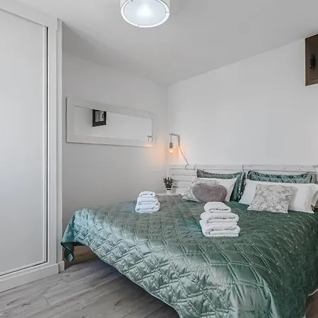 Cozy - 150 Meters From The Beach, Free Wi-fi * Плайя-де-лас-Амерікас