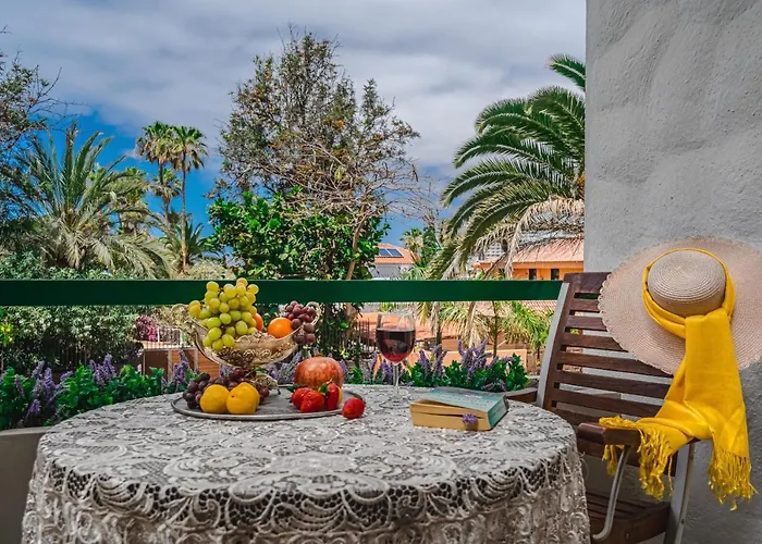 Апартаменти Cozy - 150 Meters From The Beach, Free Wi-fi