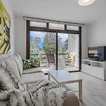 Cozy - 150 Meters From The Beach, Free Wi-fi