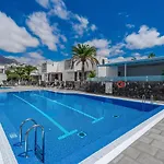 Cozy - 150 Meters From The Beach, Free Wi-fi Apartamento