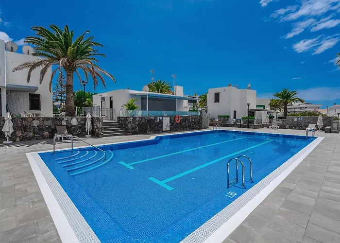 Cozy - 150 Meters From The Beach, Free Wi-fi Apartament