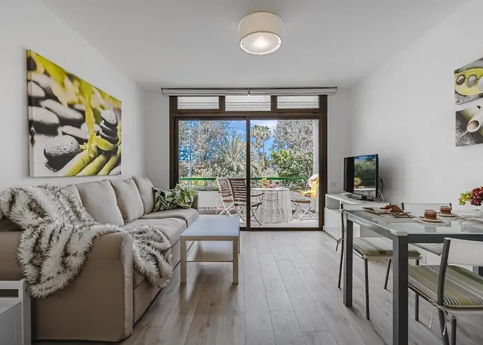 Cozy - 150 Meters From The Beach, Free Wi-fi *